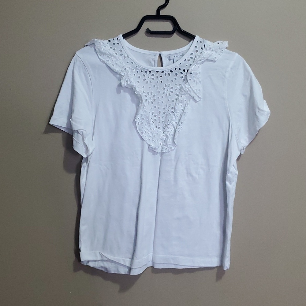 White eyelet lace detail top size xl